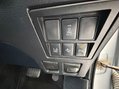 Toyota Hilux INVINCIBLE X 4WD D-4D DCB 30