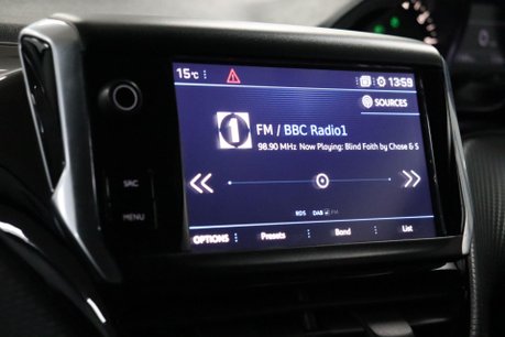 Peugeot 208 S/S TECH EDITION 39