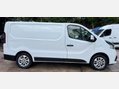 Renault Trafic 1.6 dCi ENERGY 27 Sport Nav Panel Van 5dr Diesel Manual SWB Standard Roof E 9