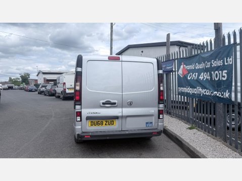 Vauxhall Vivaro 1.6 CDTi 2900 Sportive L2 H1 Euro 6 5dr 6