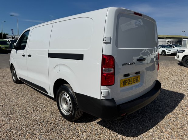 Fiat Scudo LWB L2H1 Low Roof Air Con Sensors EURO 6 10