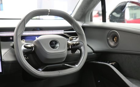 Lotus Eletre S - Huge Feature List - Intelligent Glass Roof, Reference Sound and More 28