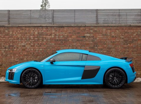 Audi R8 V10 Plus 2