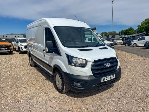 Ford Transit LWB L3H2 Medium Roof Trend 350 Air Con Camera Sensors EURO 6 4