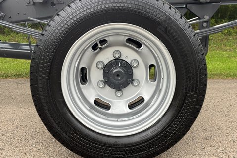 Iveco Daily 35C18H 3750WB Chassis Cab 31