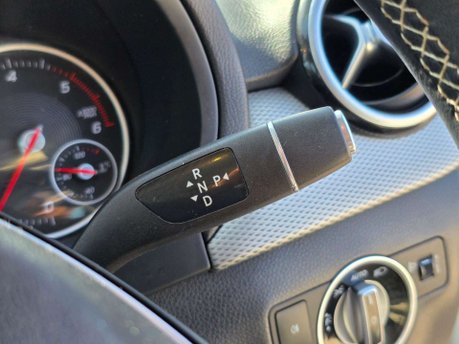 Mercedes-Benz B Class 1.5 B180d Sport (Executive) MPV 5dr Diesel 7G-DCT Euro 6 (s/s) (109 ps) 44