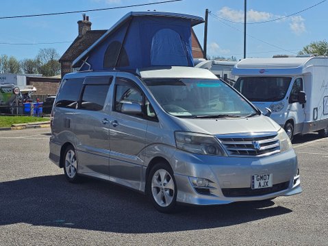 Toyota Alphard Camper 8