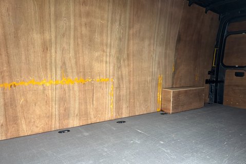 Volkswagen Crafter CR35 177 ps Tdi Trendline 4Motion DSG Panel Van - Diff Lock 9