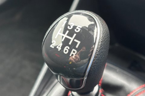 Ford Fiesta Sport 125 ps Mhev 33