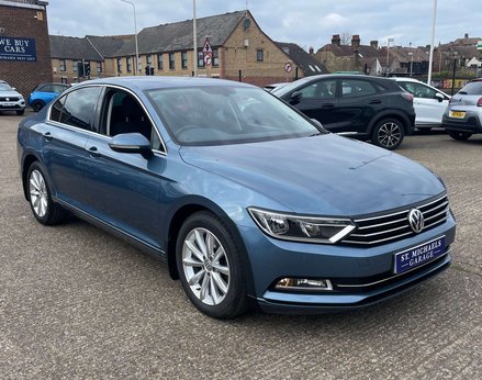 Volkswagen Passat 2.0 Passat SE Business TDI BlueMotion Technology 4dr 4
