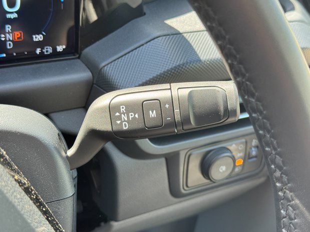 Ford Transit Custom AUTO LWB [SOLD MM] L2H1 Limited 320 Air Con Alloys Camera Sensors EURO 6 21