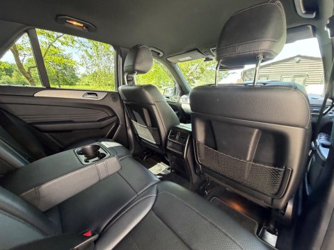 Mercedes-Benz GLE GLE 250 D 4MATIC AMG NIGHT EDITION 32