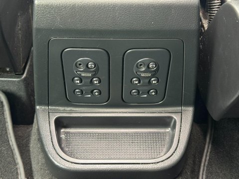 Land Rover Freelander 2 3.2 i6 HSE Auto 4WD Euro 4 5dr 45