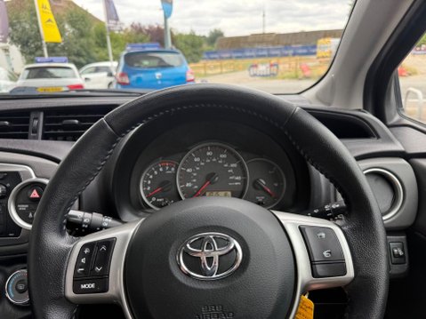 Toyota Yaris 1.33 Dual VVT-i TR Euro 5 5dr 39