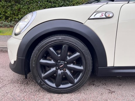 Mini Hatch 1.6 Cooper S Auto Euro 5 3dr 35