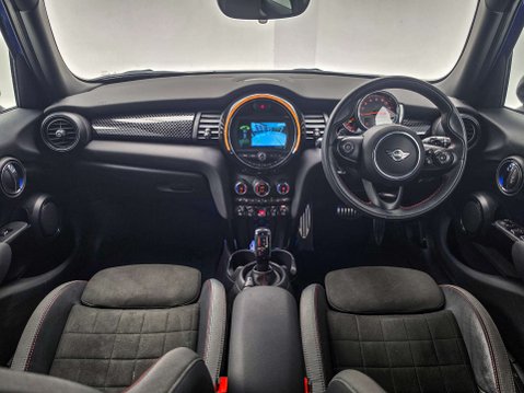 Mini Hatch 2.0 Cooper S Sport Hatchback 5dr Petrol Steptronic Euro 6 (s/s) (192 ps) 8