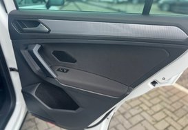 Volkswagen Tiguan LIFE 1.5 TSI DSG AUTOMATIC 23
