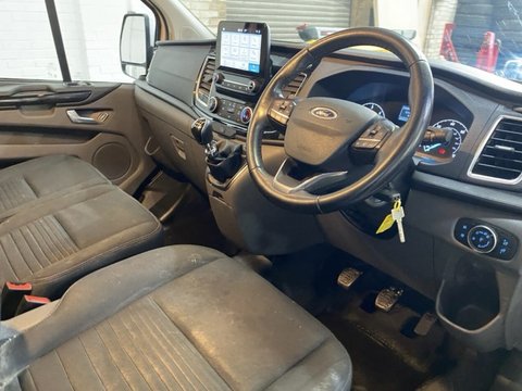 Ford Transit Custom 300 LIMITED P/V ECOBLUE 13