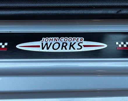 Mini Hatch 1.5 Cooper Sport Auto 3dr 74