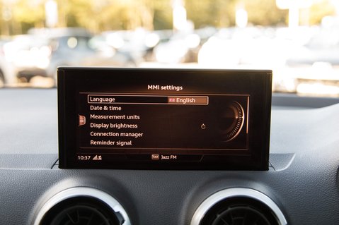Audi Q2 TFSI S LINE 25