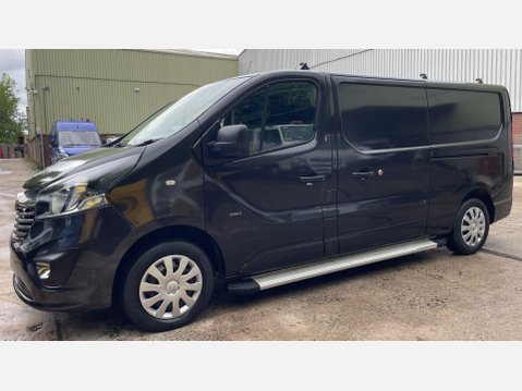 Vauxhall Vivaro 1.6 CDTi 2900 Sportive L2 H1 Euro 5 5dr 18