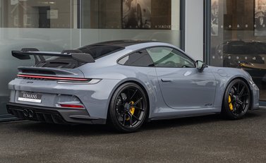 Porsche 911 GT3 (992) 4
