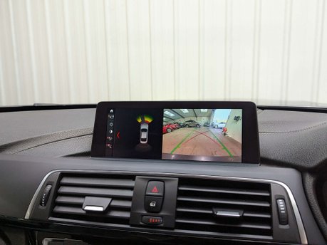 BMW M4 3.0 BiTurbo Competition Coupe 2dr Petrol DCT Euro 6 (s/s) (450 ps) 81