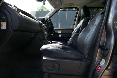 Land Rover Discovery SDV6 SE TECH 15