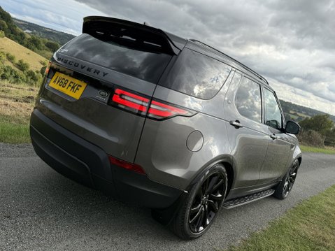 Land Rover Discovery SDV6 HSE 9