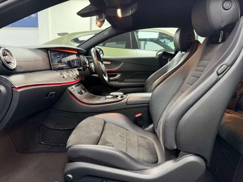 Mercedes-Benz E Class 2.0 E220d AMG Line Coupe 2dr Diesel G-Tronic+ Euro 6 (s/s) (194 ps) 33