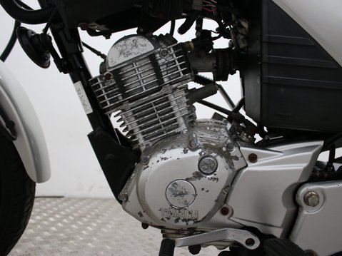 Yamaha YBR 125 YBR125 ED 23