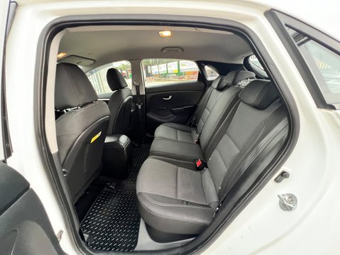 Hyundai i30 CRDI S BLUE DRIVE 68