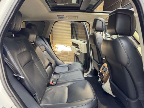 Land Rover Range Rover 3.0 Range Rover Vogue SDV6 Auto 4WD 5dr 70