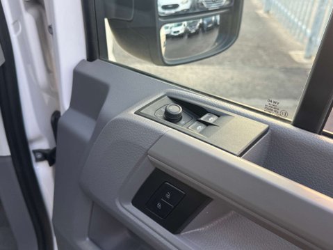 Volkswagen Crafter 2.0 TDI CR35 Trendline Panel Van 5dr Diesel Manual FWD LWB High Roof Euro 6 21