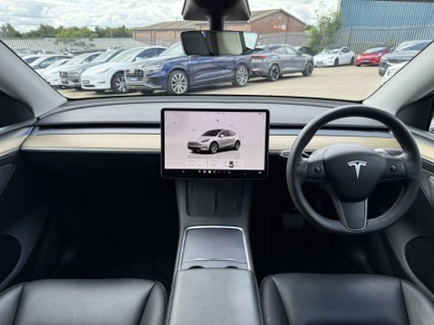 Tesla Model Y SUV 5dr Electric Auto RWD (346 ps) 28