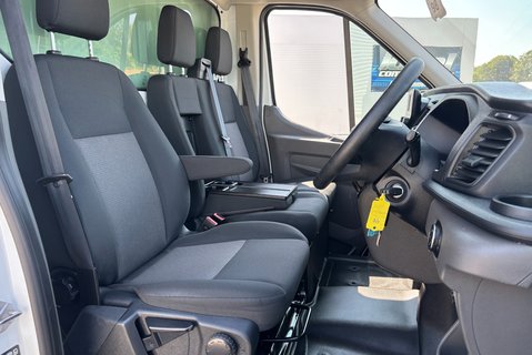 Ford Transit 350 Srw L4 130 ps Luton with Tail Lift 4