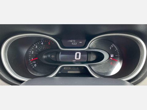Renault Trafic 1.6 dCi 27 Sport Nav Panel Van 5dr Diesel Manual SWB Standard Roof Euro 6 ( 27