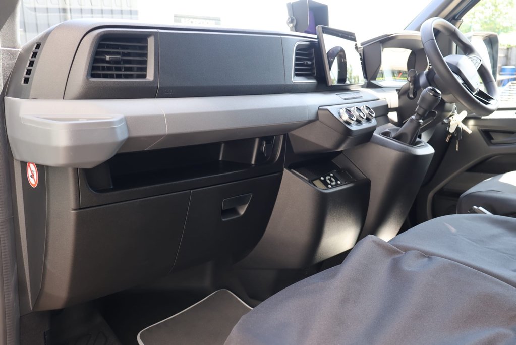 Renault Master 2026 BRAND NEW 3.5 TON STALLION SKR PRO BUILT BY SEEKER DELIVERY MILES  29