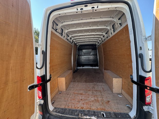Volkswagen Crafter LWB L3H2 High Roof Commerce Business CR35 Air Con EURO 6 9