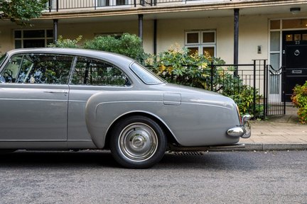 Bentley S2 Continental H.J Mulliner 13