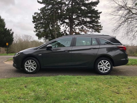 Vauxhall Astra 1.6 CDTi Tech Line Sports Tourer Euro 6 (s/s) 5dr 18