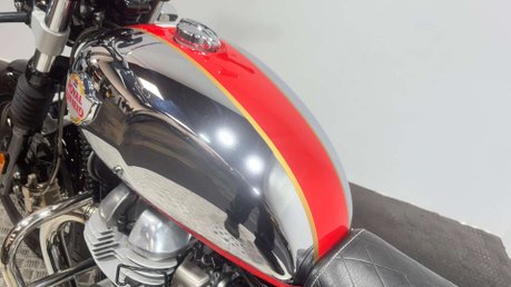 Royal Enfield Interceptor 650 2021 14K GREAT CONDITION A2 READY 1 OWNER MODERN RETRO BIKE 650CC 18