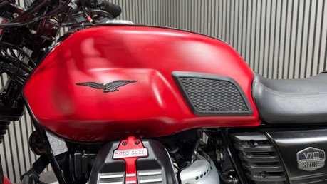 Moto Guzzi V7 750 STONE 2020 ONLY 7K MOT 9/27 CAFE RACER BOBBER 15