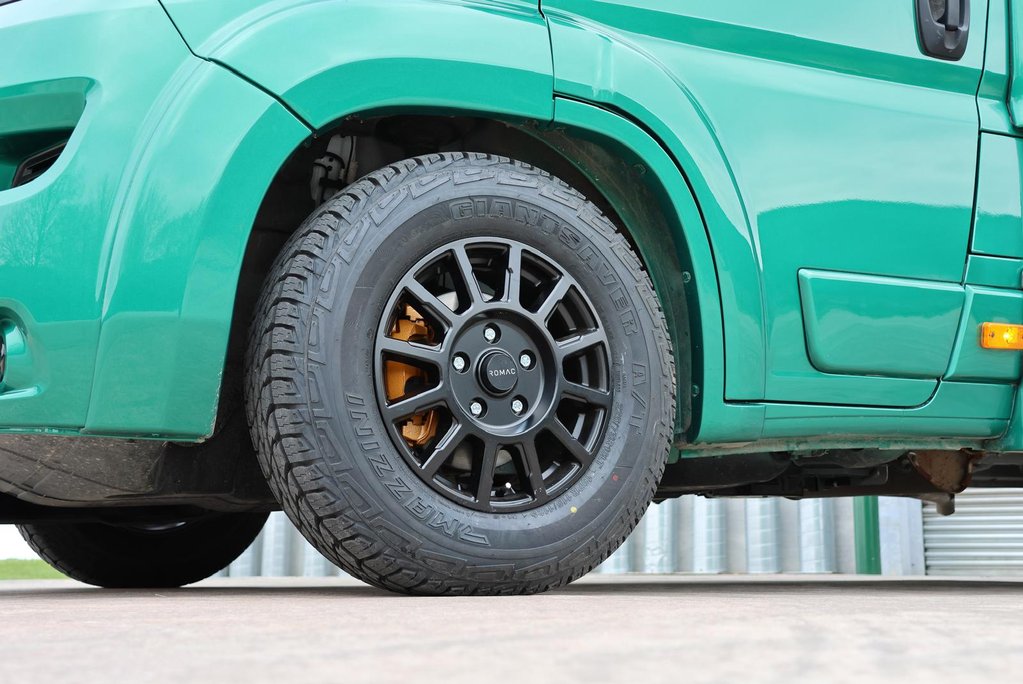 Vauxhall Movano BRAND NEW PRE REG DELIVERY MILES 3.5 TON HORSE BOX STALLION BUILT  23