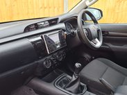 Toyota Hilux 2.4 D-4D Active Pickup Double Cab 4dr Diesel Manual 4WD Euro 6 (3.5t) (150 27