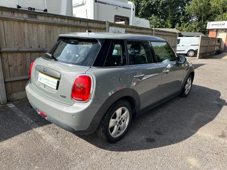 Mini Hatch ONE 1.2 AUTOMATIC 5dr 4
