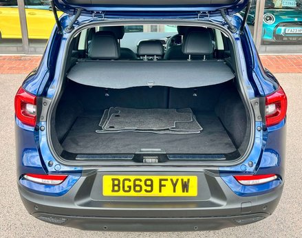 Renault Kadjar 1.5 Kadjar Iconic Blue dCi Auto 5dr 68