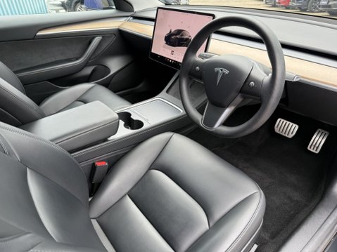 Tesla Model 3 (Dual Motor) Performance Saloon 4dr Electric Auto 4WDE (Performance Upgrade 2