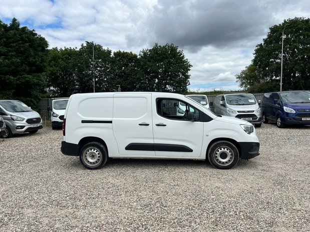 Vauxhall Combo LWB L2H1 Low Roof Air Con EURO 6 NO VAT 5
