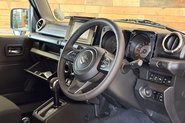 Suzuki Jimny SUZUKI JIMNY 1.5 SZ5 SUV 3dr Petrol Auto ALLGRIP Euro 6 (101 ps) 8